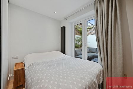 2 bedroom flat to rent - Photo 2
