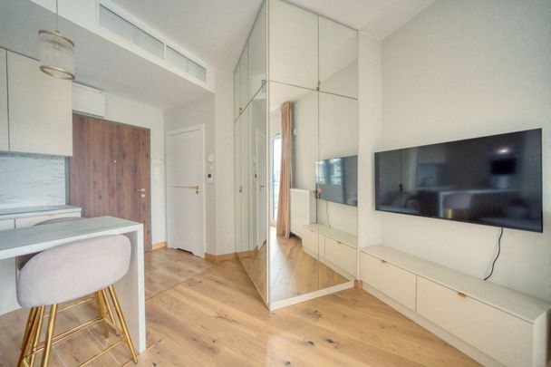 PIĘKNE wykończona KAWALERKA dla singla/singielki - Photo 1