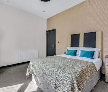 1 bedroom in a house share to rent - Photo 5