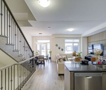 For Lease - 33 Bluebird Lane, Barrie, Ontario - Photo 1