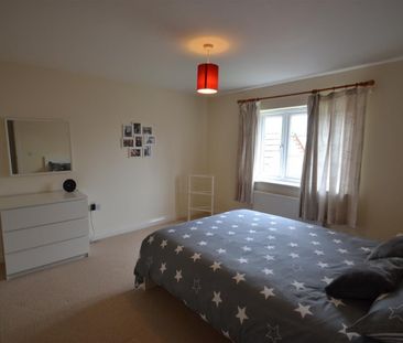 5 BED Semi-detached house To rent - Photo 6