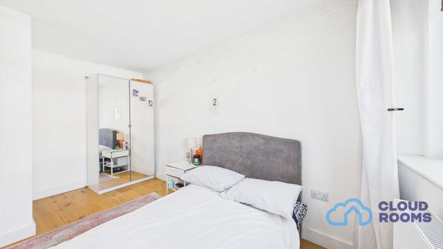 RM2 Westmead | Farnborough | GU14 7SG - Photo 1