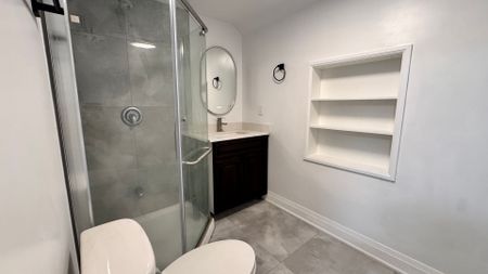 For Lease - 5731 Stanley Avenue Unit# Unit C, Niagara Falls, Ontario - Photo 3