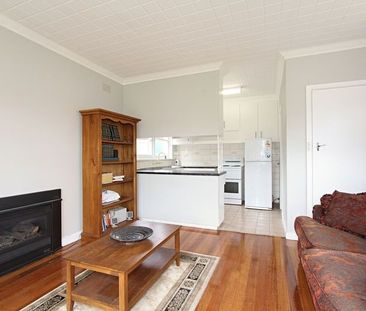 Sophisticated two-bedroom apartment - Photo 1