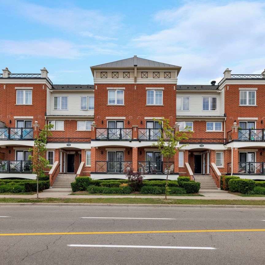 For Lease - 15 Hays Boulevard Unit# 10, Oakville, Ontario - Photo 1