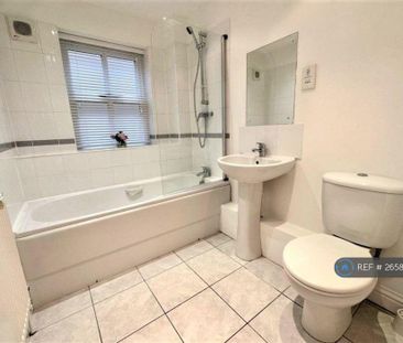 1 bedroom flat to rent - Photo 6