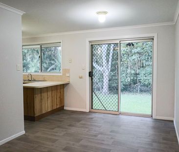 3 BEDROOM HOUSE IN GOONELLABAH - Photo 1