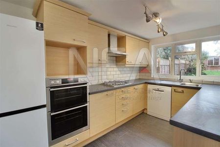 Donkin Hill, Caversham, Reading, RG4 - Photo 3