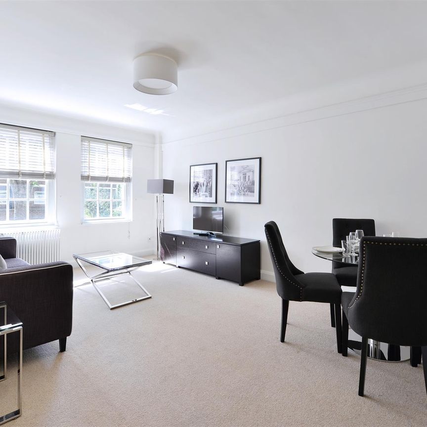 2 bed apartment to rent in FULHAM ROAD, London, SW3 - Photo 1