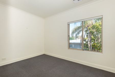 2/1 St Johns Lane, Felixstow SA 5070 - House For Rent | Domain - Photo 3