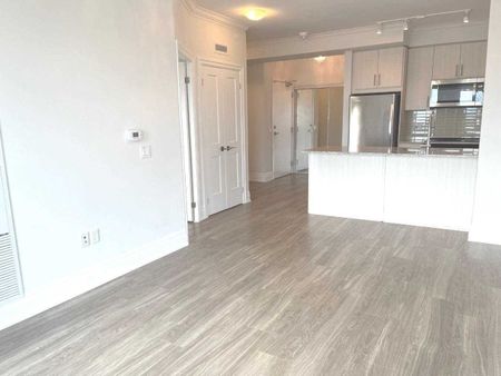 For Lease - 4085 Parkside Village Drive Unit# #901, Mississauga, Ontario - Photo 3