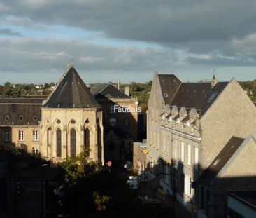 Location Appartement 2 pièces 49m² COUTANCES 50200 - Photo 2
