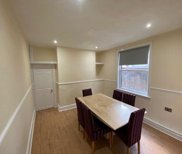 3 Bed Terraced House, Dinorwic Road, L4 - Photo 4