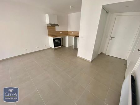 Location Appartement 2 pièces 40m² HYERES 83400 - Photo 5