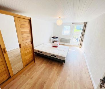 Location Appartement 2 pièces 40m² SENNECE LES MACON 71000 - Photo 2