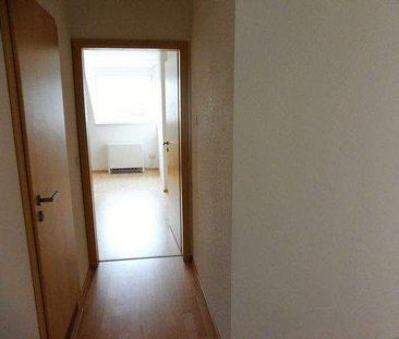 Witten-Annen: Helle, moderne 3,5 Zimmer-Wohnung im DG mit Dachbalko... - Photo 6