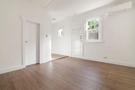 Studio Apartment Available In Desirable Toorak - Photo 3