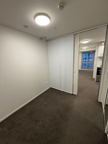 2 Bedroom Apartment For Rent ( Auckland CBD) - Photo 2