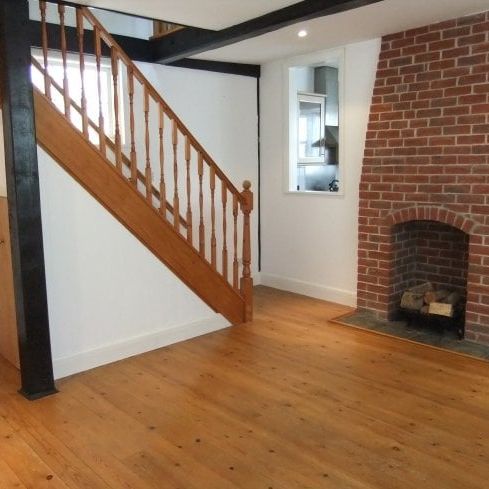 Central Tonbridge - Photo 1
