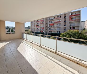 Location Appartement 4 pièces 86m² ST RAPHAEL 83700 - Photo 6