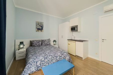 Carrer Nou de la Rambla, Barcelona, Catalonia - Photo 3