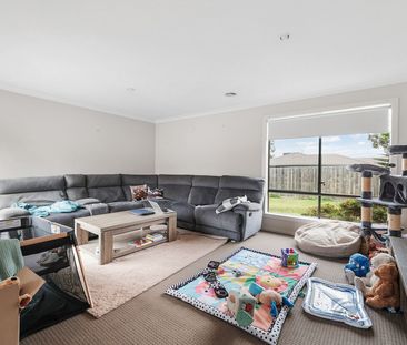 4 Bedroom Family Home in popular Maddingley - Photo 1