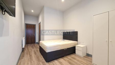 Studio to rent - Photo 3