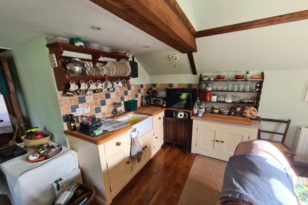 1 bedroom barn conversion to rent - Photo 4
