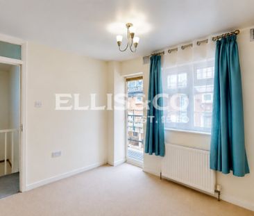 James Bedford Close, HA5, Pinner - Photo 3