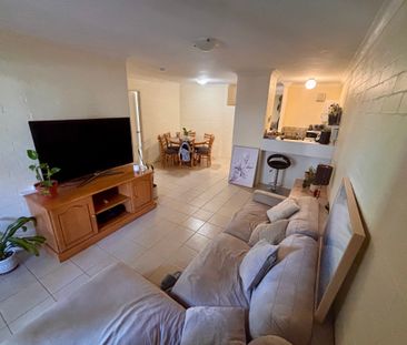 South Perth - Photo 5