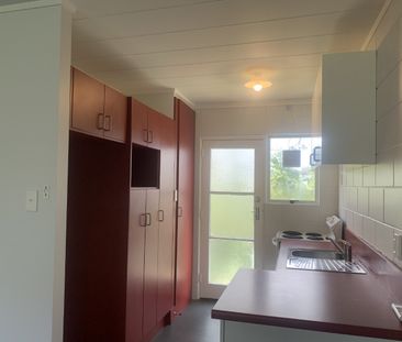 Unit 2, 9 Alston Avenue, Kelston, Auckland - Photo 4