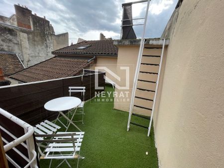 Location Appartement 3 pièces 75m² CHALON SUR SAONE 71100 - Photo 5