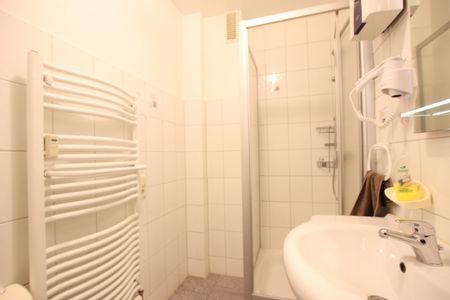 Renoviertes 1 Zimmer Apartment inkl. Singleküche & Balkon - Photo 5