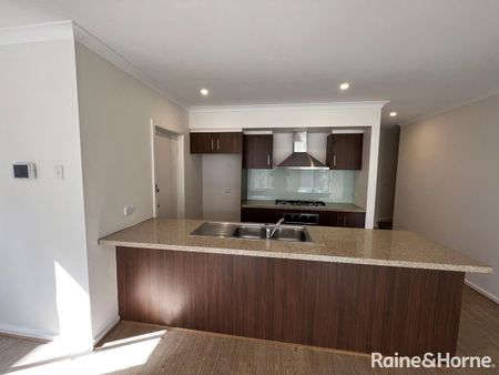 Splendid 4Br Family Home in Truganina! - Photo 4
