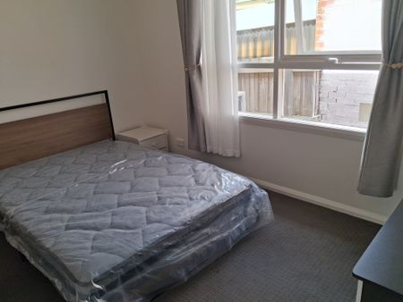 Burwood East - Photo 3