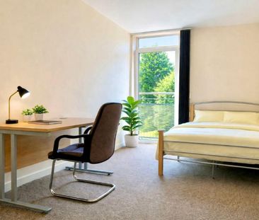 5 bed Apartment 3 Montgomery Place - Photo 3
