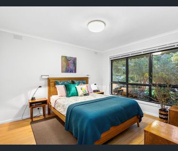 FAMILY LIVING CLOSE TO THE BEACH! - Photo 4