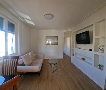 Möblierte 2.5-Zimmer-Wohnung in Reinach zu vermieten - Photo 1