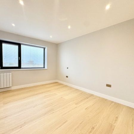 Waterloo House, London Road - Photo 1