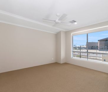 54 Dandaragan Drive, Dawesville, WA 6211 - Photo 4