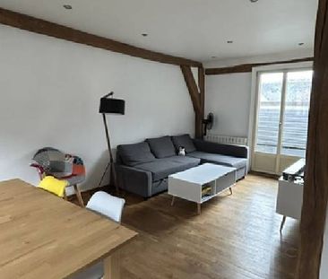 Location Appartement 2 pièces 64m² - Photo 2