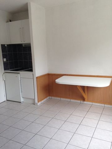 Location Appartement 1 pièce 22m² RODEZ 12000 - Photo 4