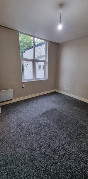 1 bedroom ground floor flat to rent - Photo 1