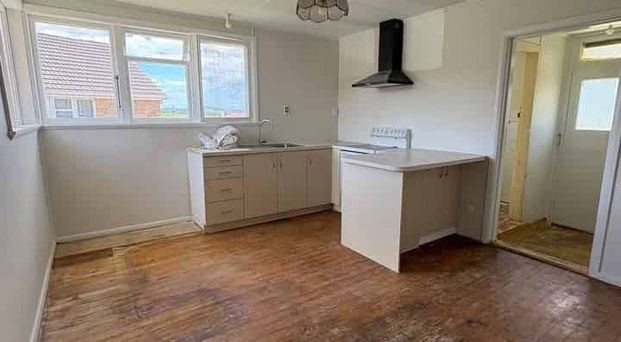 3-Bedroom House for Rent Meremere - Photo 1