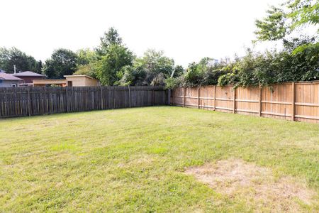 For Lease - 544 Ontario Street, St. Catharines, Ontario - Photo 3