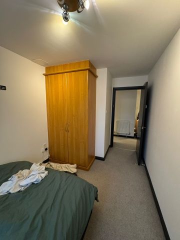 Room in a Shared Flat, Quebec Quay, L3 - Photo 3