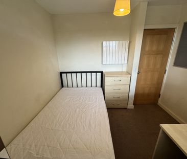 The Crescent, Heslington - P10879 - Photo 6