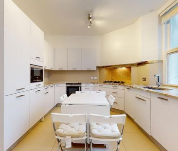 3 bedroom flat to rent - Photo 4