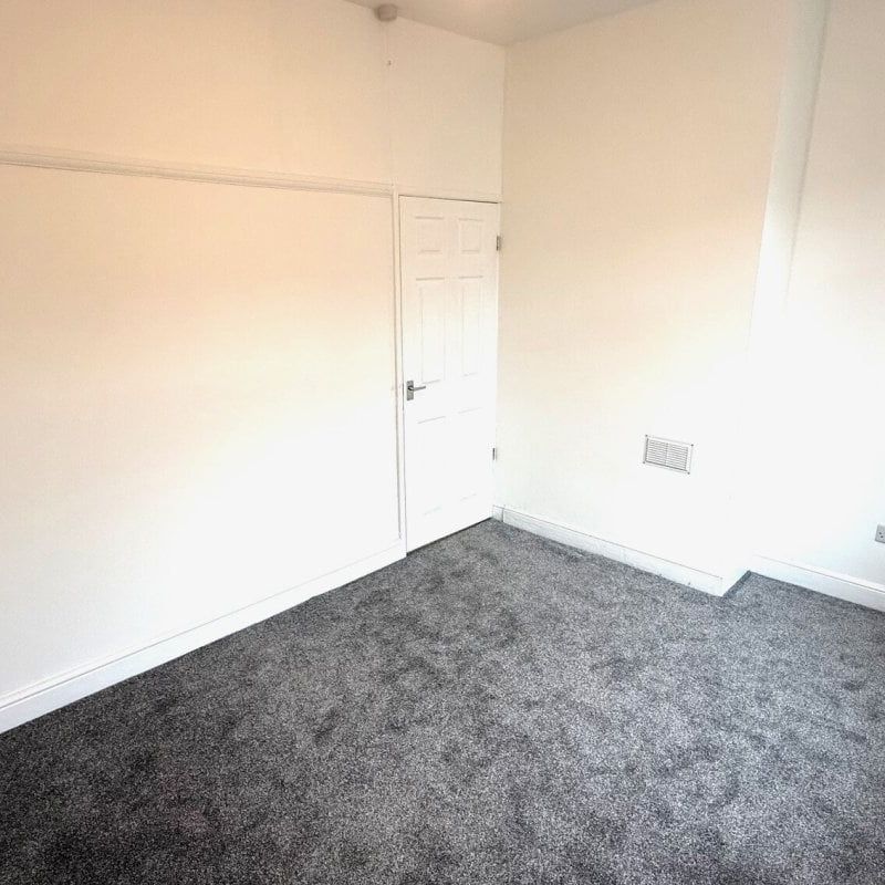 Dodsworth Street - Photo 1