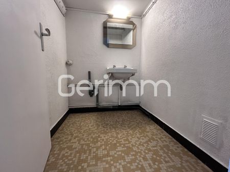 Location Appartement 4 pièces 80,92 m² - Photo 3